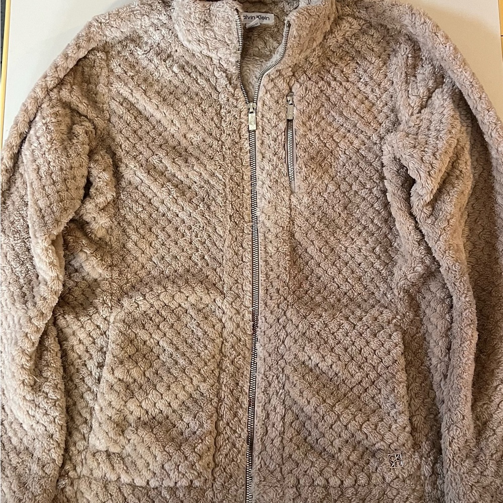 Cozy Beige Zip-Up Jacket
